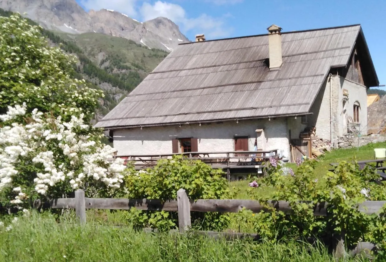 Auberge L'Estoilies Saint-Vérand Herberg
