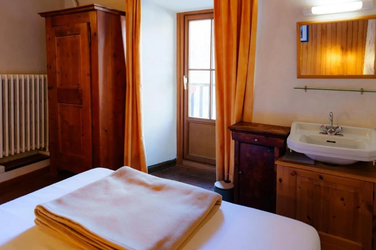 Herberg Auberge L'Estoilies Saint-Vérand Frankrijk