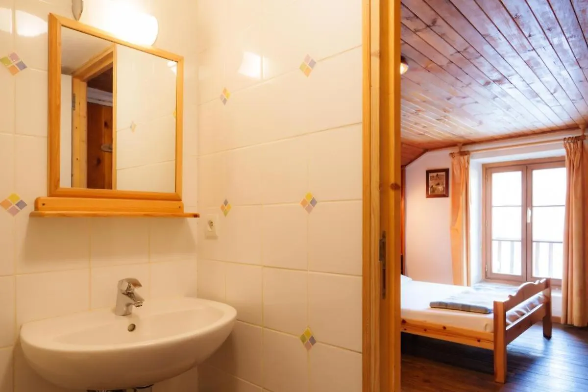 Auberge L'Estoilies Saint-Vérand Herberg