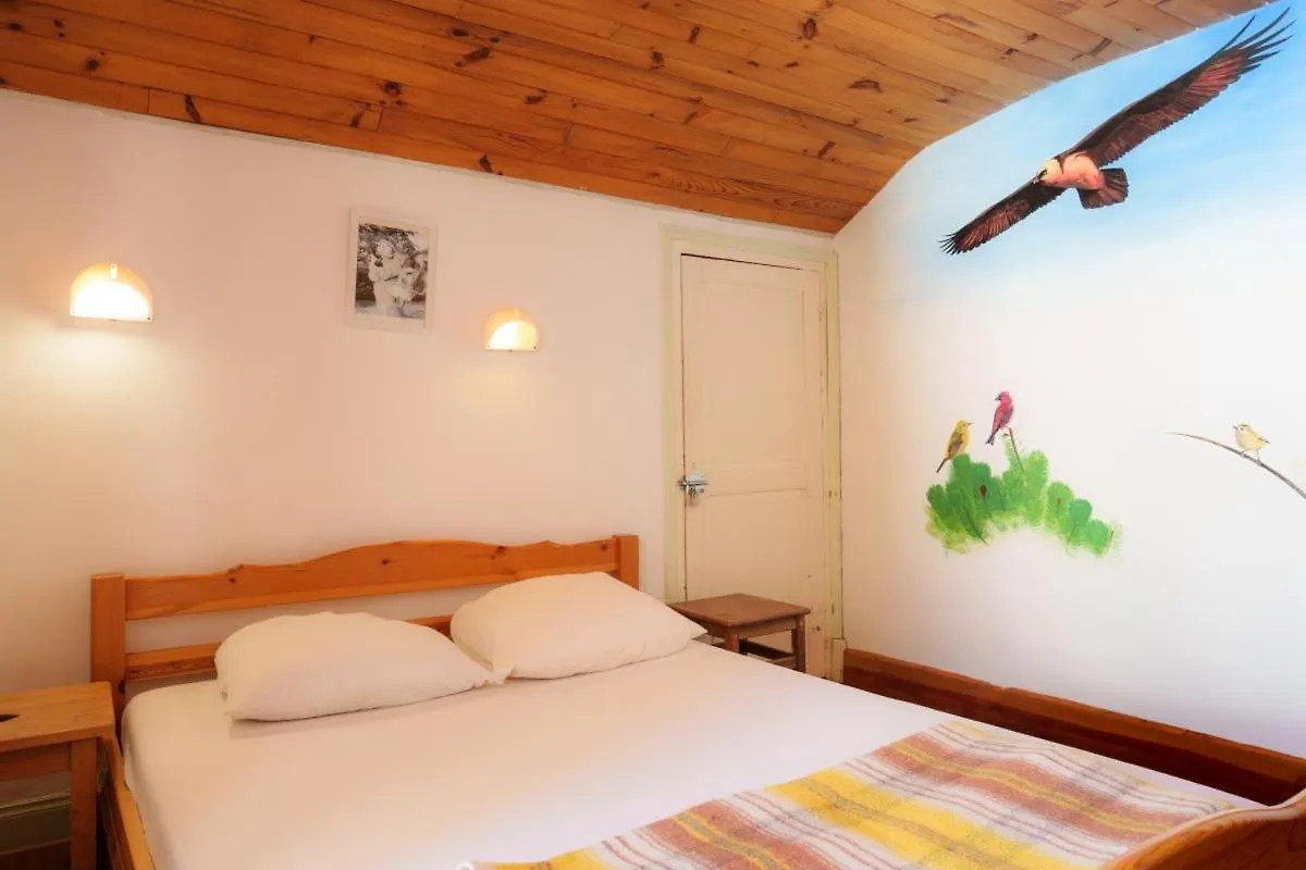 Auberge L'Estoilies Saint-Vérand