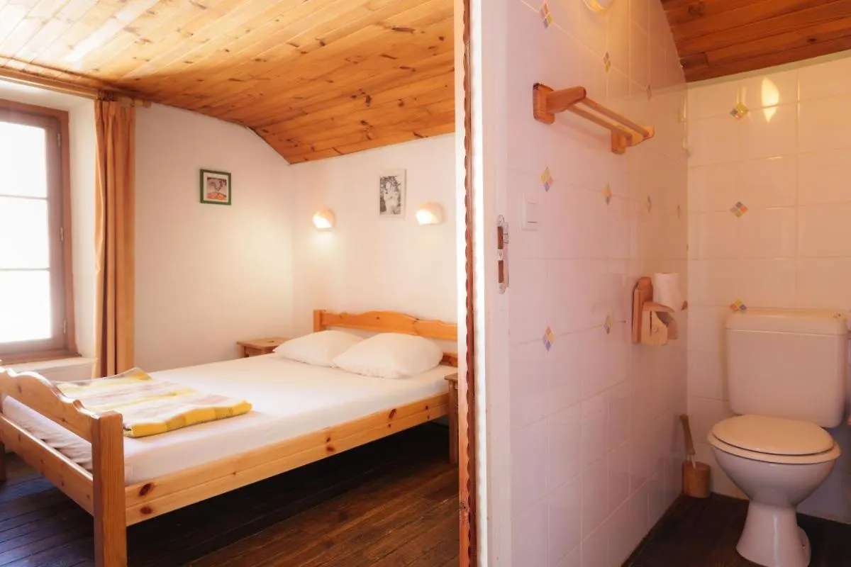 Herberg Auberge L'Estoilies Saint-Vérand Frankrijk