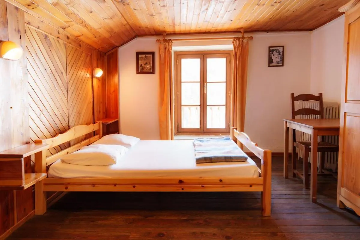 Auberge L'Estoilies Saint-Vérand Herberg