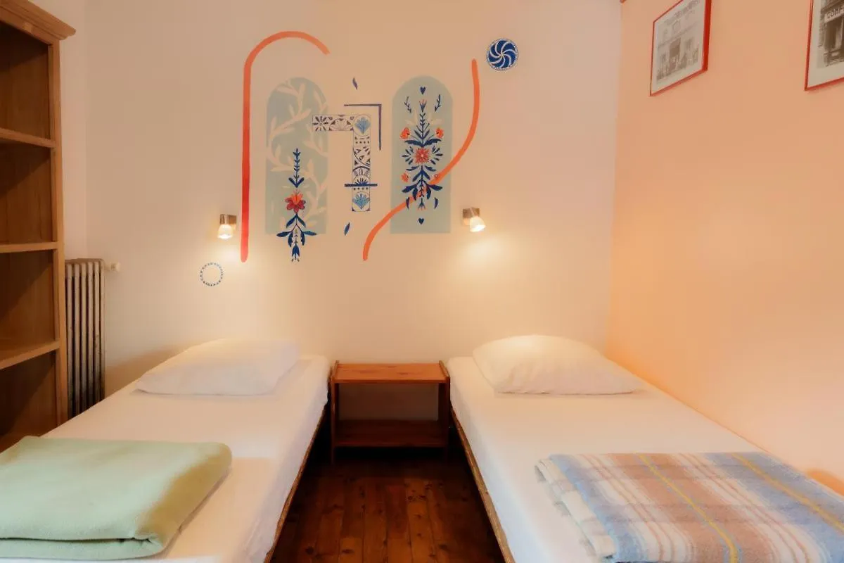 Auberge L'Estoilies Saint-Vérand